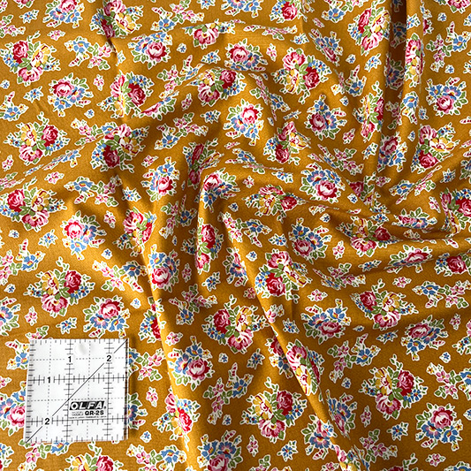 Tilda Jubilee Sue Mustard 100549 - Image 2