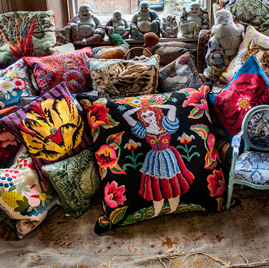 Kaffe Fassett In The Studio - Image 4